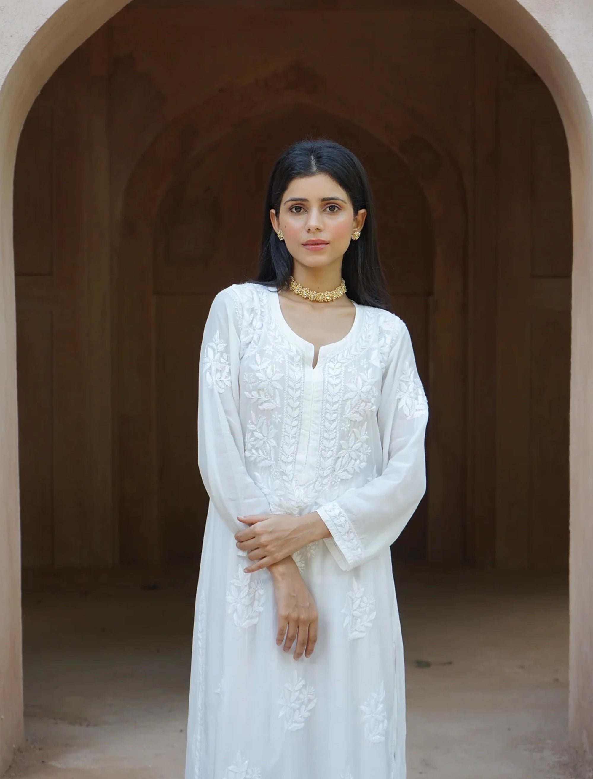 Aafreen White on White Chikankari Kurta