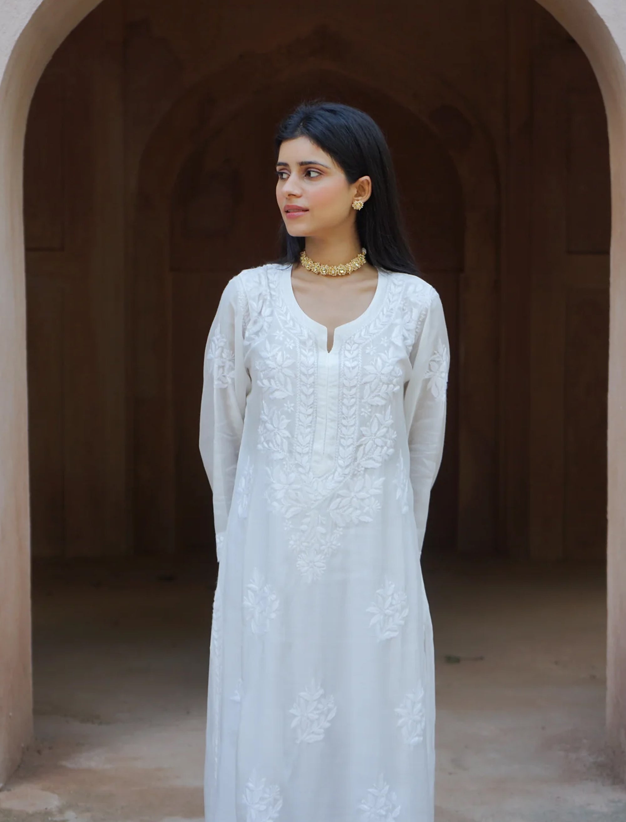 Aafreen White on White Chikankari Kurta