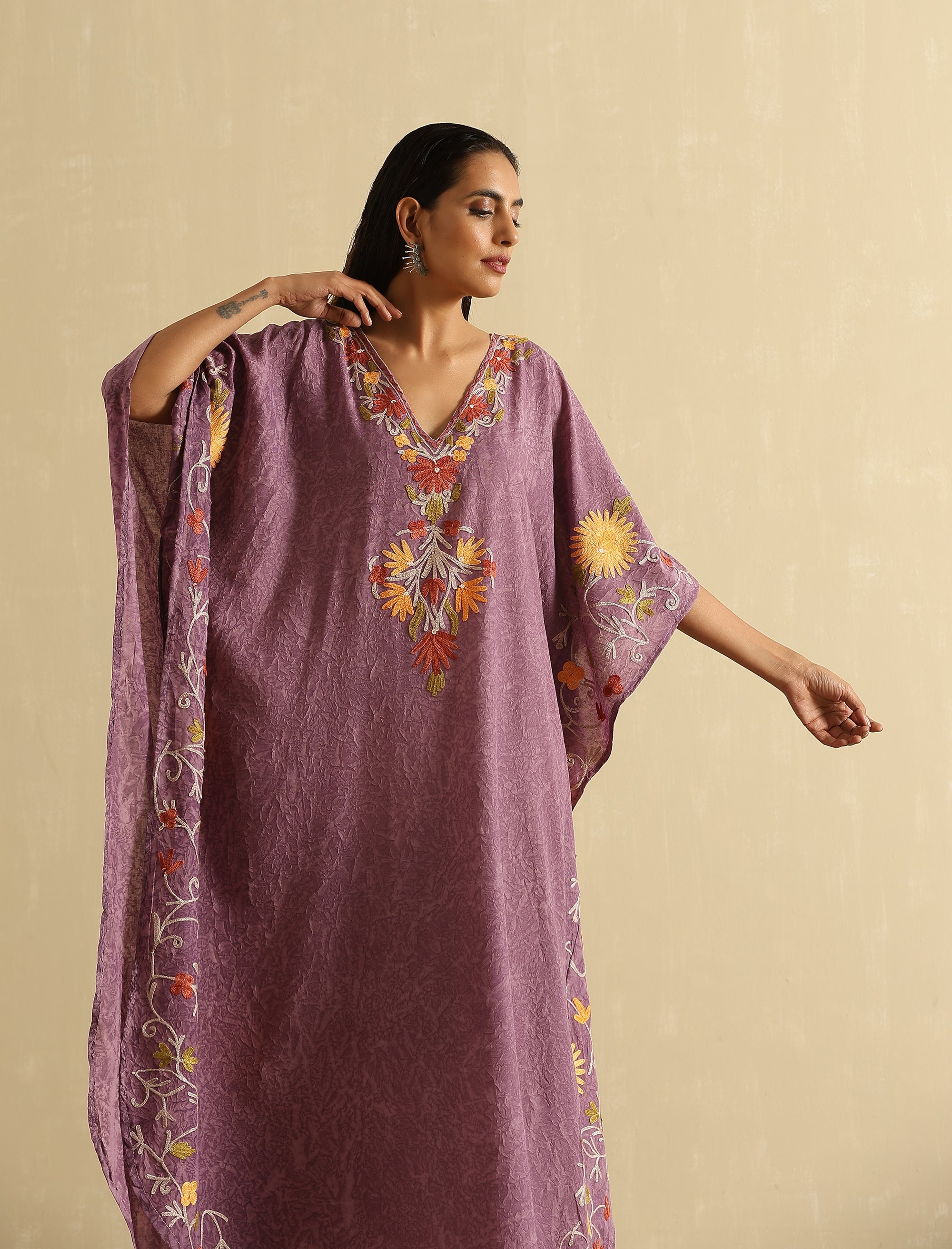 Mauve Aari Embroidered Kashmiri Kaftan- Long