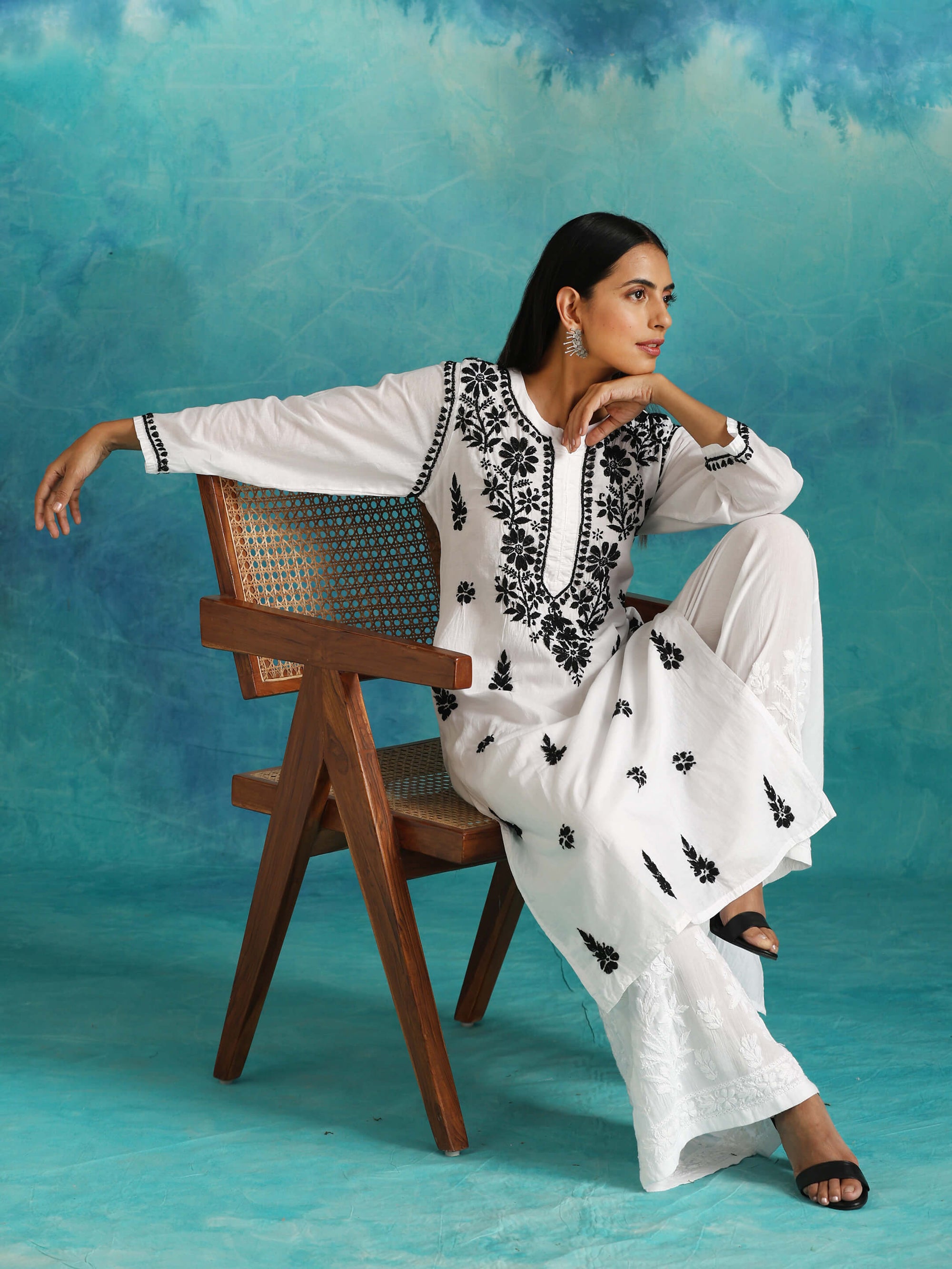 Nasima White Chikankari Kurta