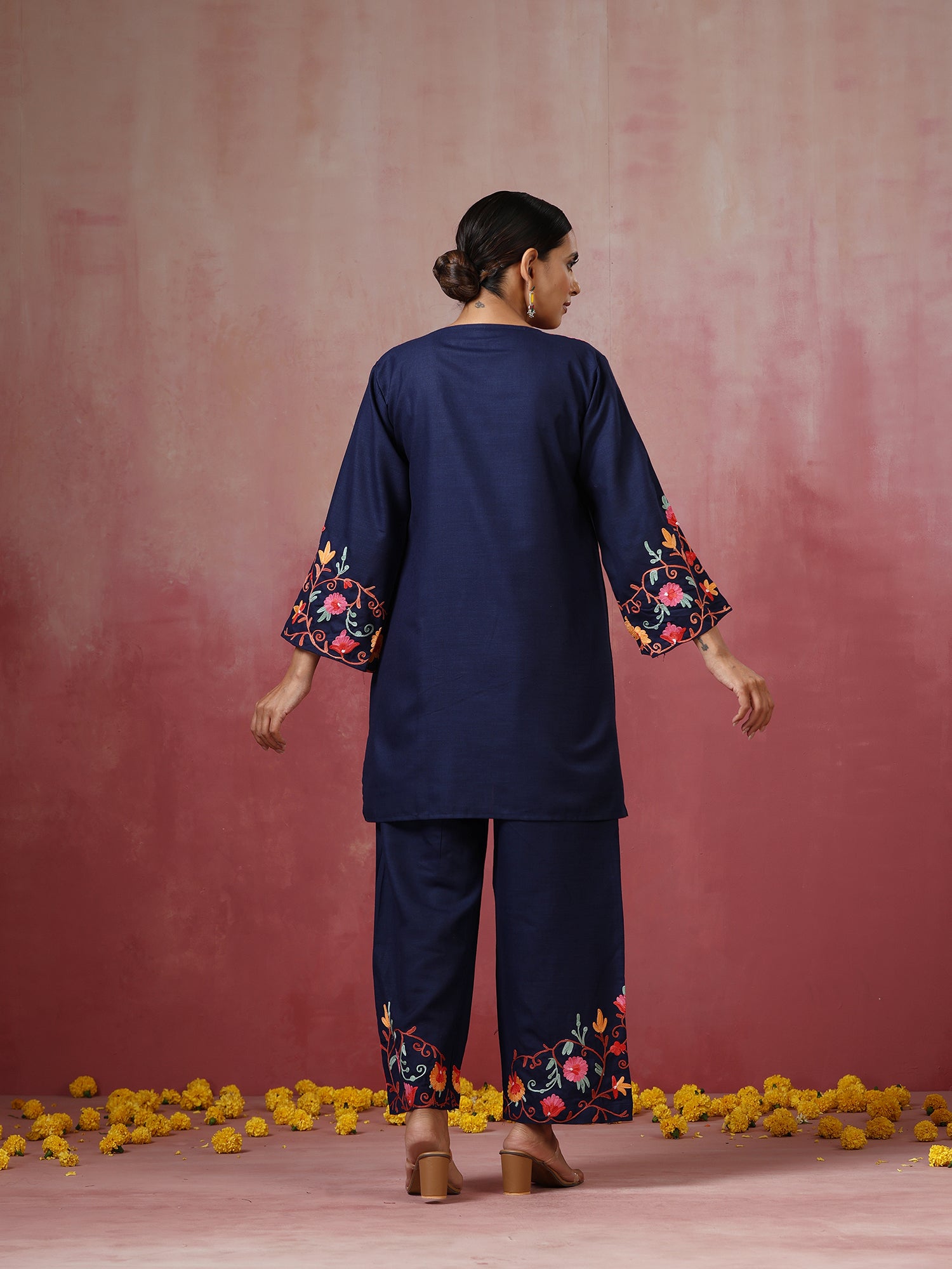 Soha Cotton Kashmiri Kurta Co-ord Set