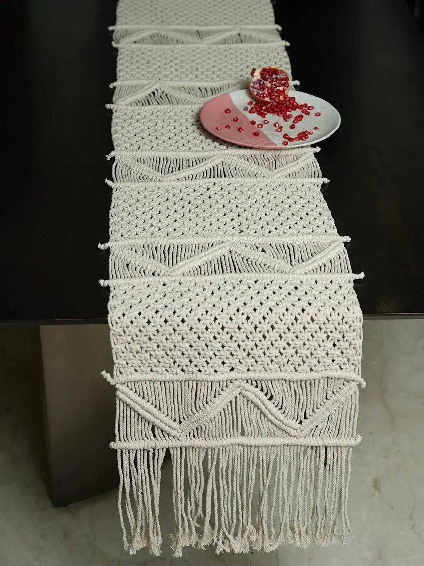 vagator macrame table runner mat 1