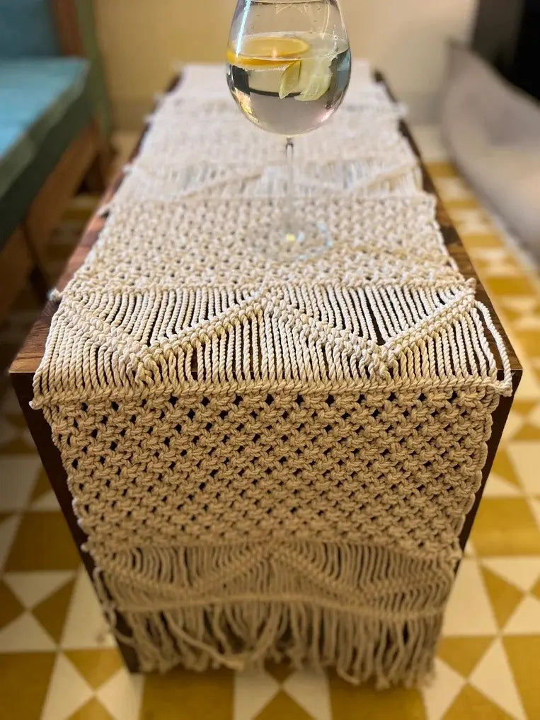 vagator macrame table runner mat 2